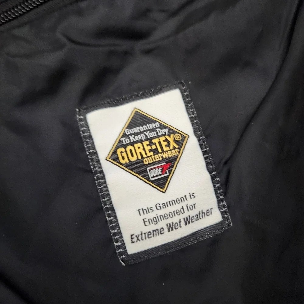 L.L. Bean Womens Medium Black Gortex Extreme Wet Weather Full Zip Hooded Jacket - Picture 10 of 12